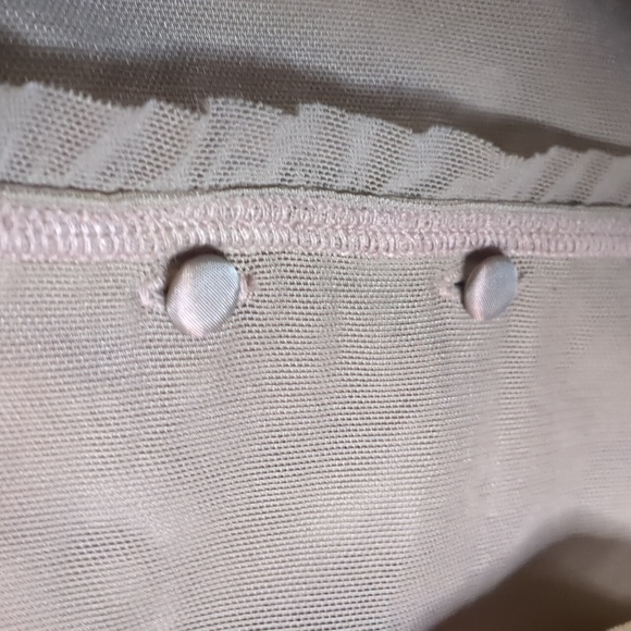 KAPALUA* long sleeve jacket top combo lace detail covered button closure mesh - Picture 16 of 17